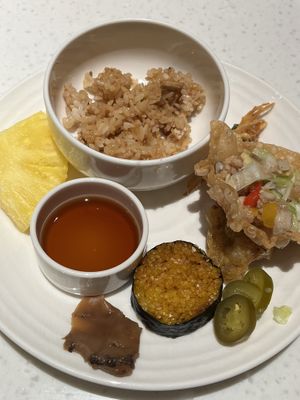 More food  at GuǒRán Huì 果然匯 - fruitfulfood in Taipei