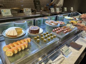   at GuǒRán Huì 果然匯 - fruitfulfood in Taipei