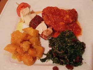 mixed plate: pumpkin, wakame salad, tofu at Al Natural in Madrid