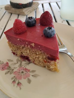 Torta di lamponi at Baobab in Fuerteventura