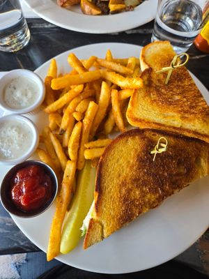 Chico vegan melt, extra ranch at The Wayward Vegan in Seattle