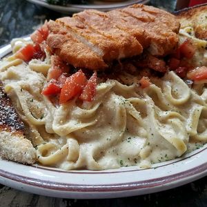 Tuscany chicken Alfredo at The Wayward Vegan in Seattle