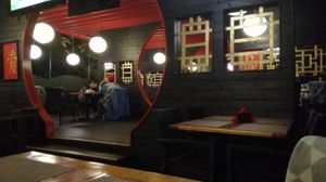 Huge out door seating at Shanghai in Cluj-napoca