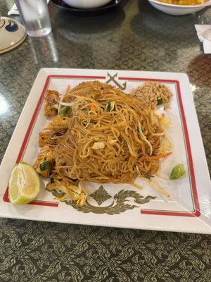 Tofu Pad Thai  at Thai Thai Restaurant in Volcano Village