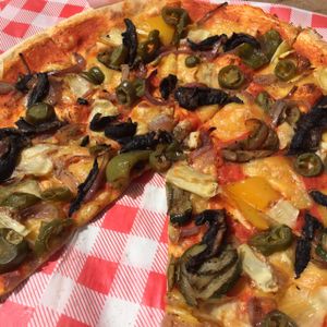  tyrannosaurus veg pizza with added jalapeño and vegan cheese at Oscar and Rosies in Nottingham