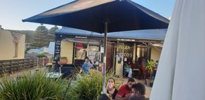 Outside seating at REAL Pizza Pasta Salads in Port Campbell