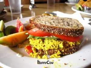 Breakfast sandwich, made with tofu upon request at Le Cagibi in Montreal