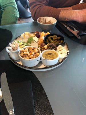 Veggie aperitif snack  at Water en Vuur in Diksmuide