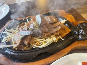 Mongolian beef hot plate   at Zenhouse in West Hindmarsh