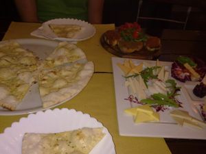 Vegan cheese selection and other starters at Shamrock in Rome