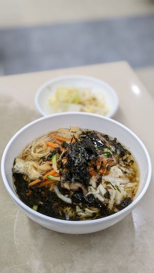 Banquet Noodle 잔치국수 at Jogyesa Kitchen - 조계사 승소 in Seoul