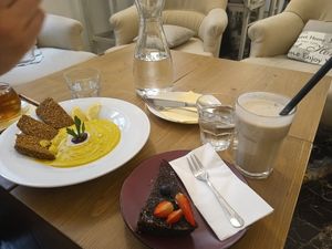  at MyRaw Cafe in Prague