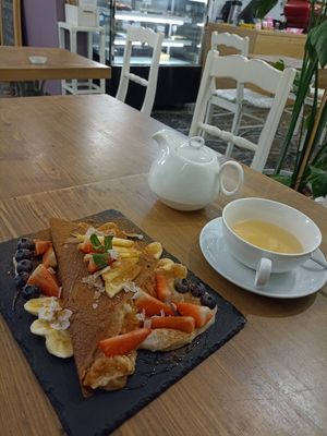  at MyRaw Cafe in Prague