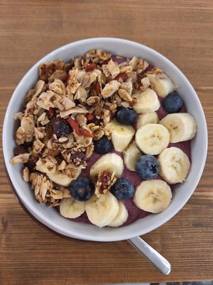 Acai bowl at MyRaw Cafe in Prague