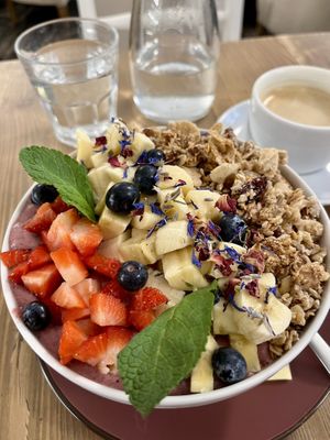   at MyRaw Cafe in Prague