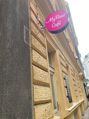  at MyRaw Cafe in Prague