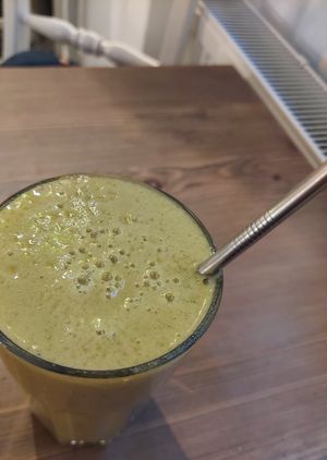 Fresh Breeze at MyRaw Cafe in Prague