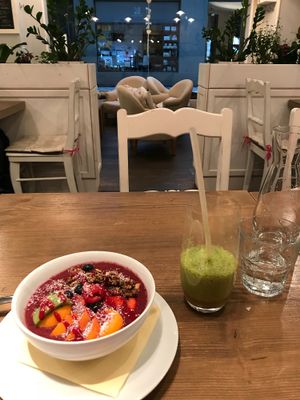 MyRawCafe Smoothie Bowl at MyRaw Cafe in Prague