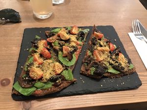 Raw pizza at MyRaw Cafe in Prague