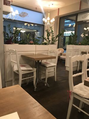 Cute at MyRaw Cafe in Prague