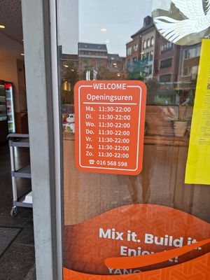 Hours at Yangguofu Malatang(杨国福鲁汶店) in Leuven