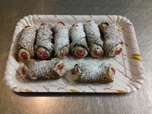 vegan cannoli at Alchemilla in Bologna