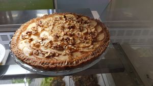 Pear and walnut tart at Alchemilla in Bologna