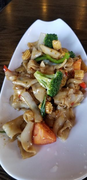 Wide noodles with vegetables at Sukho Thai in Bellevue