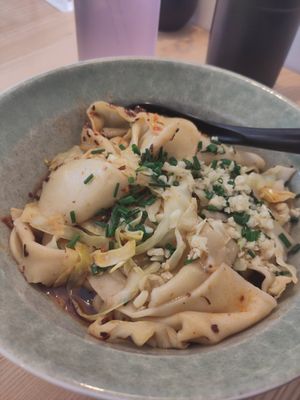 Biang Biang with cabbage and garlic at Mamma Bao - Augustenstraße in Munich