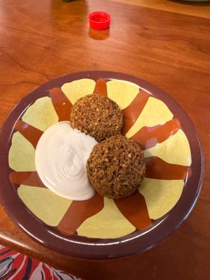 Complimentary falafels at Chef Falafel in Lausanne