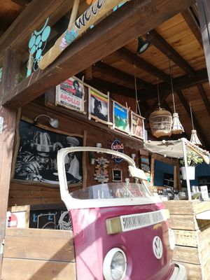 Local at Ona Beach Bar in Roses