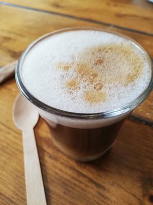 Cafè amb llet d'avena at Ona Beach Bar in Roses