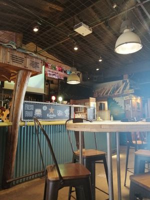 Bar at Ona Beach Bar in Roses