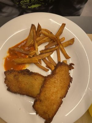 Menú infantil: escalope de seitan at Km.0 in San Sebastian