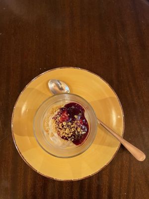  VEgan cheesecake 😋 at Gran Aladino in Corfu