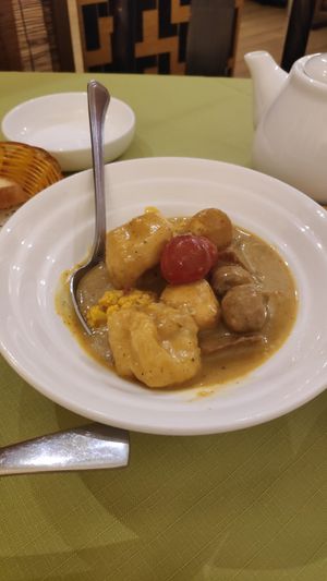 Curry at Veggie Palace 貴德宮 in Hong Kong Island