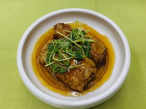 Food (Photo by Eva Ho) at Veggie Palace 貴德宮 in Hong Kong Island