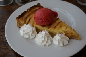 Apple Pie at Brasserie LoLa in Paris