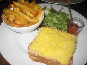 Croque monsieur at Brasserie LoLa in Paris