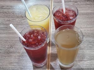 Drinks at Thai Vegetarian Food 泰國素食 in Kowloon