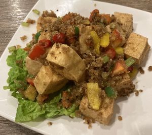 Fried tofu with garlic and chilli  at Thai Vegetarian Food 泰國素食 in Kowloon