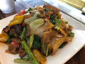 Fried noodles  at Thai Vegetarian Food 泰國素食 in Kowloon