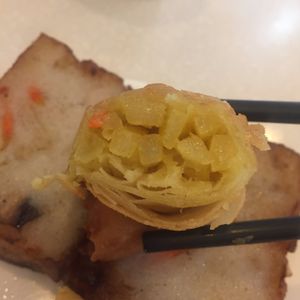 Dim Sum - Spring roll at Amitabha Vegetarian in New Territories