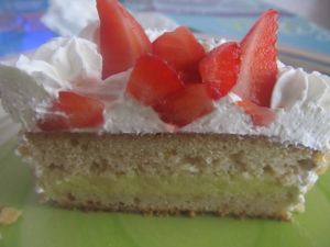 Fragolosa dessert at Universo Vegano in Cagliari