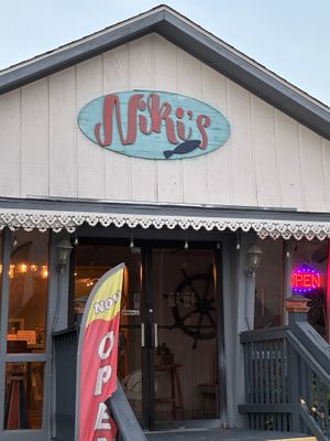 Place  at Niki's Seafood & Thai in Orange Beach