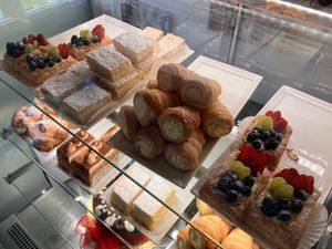 top shelf is vegan at Gelatiamo  in Seattle