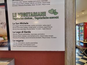 Vegan sandwich at Bar Zoi in Malcesine