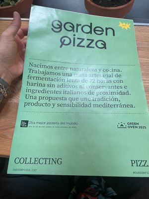 Menu  at Garden Pizza Consell de Cent in Barcelona