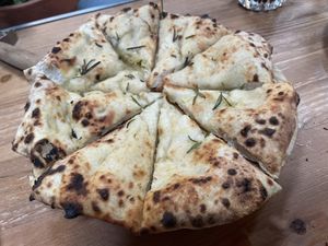 Focaccia  at Garden Pizza Consell de Cent in Barcelona
