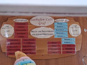  at Seehafen Cafe Graf in Lindau